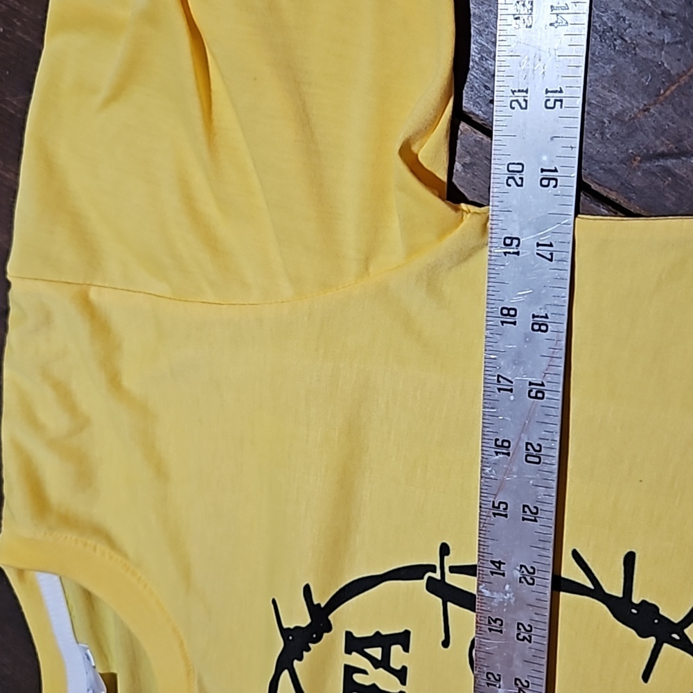 Yellowstone Vibes Beth Dutton Tshirt - Picture 6 of 7